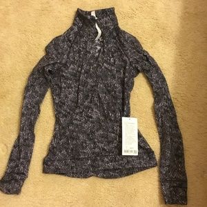 Outrun the Elements 1/2 zip